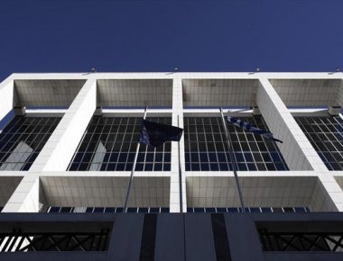 Να προστατευθούν και να λειτουργούν ανεμπόδιστα ζητούν οι δικαστικοί υπάλληλοι της Αθήνας